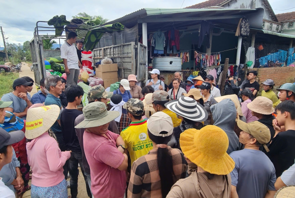 Rivera Invest đồng hành cùng Long Giang Group lan tỏa yêu thương đến bà con vùng lũ Phú Yên (Đắk Lắk)